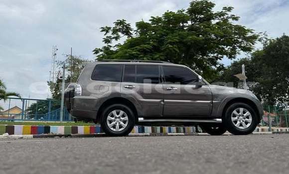 Acheter Occasion Voiture Mitsubishi Pajero Autre à Camabatela, Uige Acheter Occasion Voiture Mitsubishi Pajero Autre à Camabatela, Uige