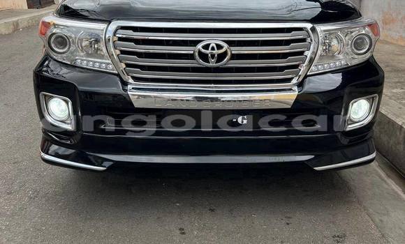 Comprar Usado Toyota Land Cruiser Preto Carro em Camabatela em Uige
