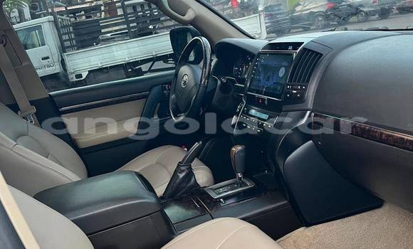 Acheter Occasion Voiture Toyota Land Cruiser Noir à Camabatela, Uige Acheter Occasion Voiture Toyota Land Cruiser Noir à Camabatela, Uige