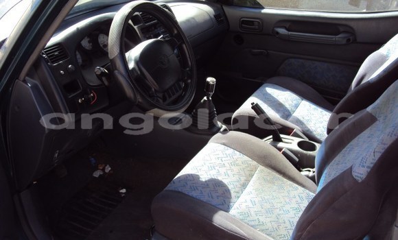 Buy Used Toyota RAV4 Green Car in Luanda in Luanda Province Buy Used Toyota RAV4 Green Car in Luanda in Luanda Province