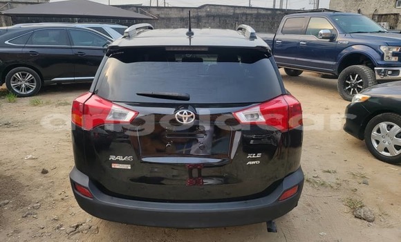 Buy Used Toyota RAV4 Other Car in Luanda in Luanda Province Buy Used Toyota RAV4 Other Car in Luanda in Luanda Province