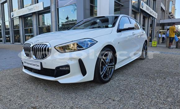 Buy Used BMW 1-Series White Car in Luanda in Luanda Province Buy Used BMW 1-Series White Car in Luanda in Luanda Province