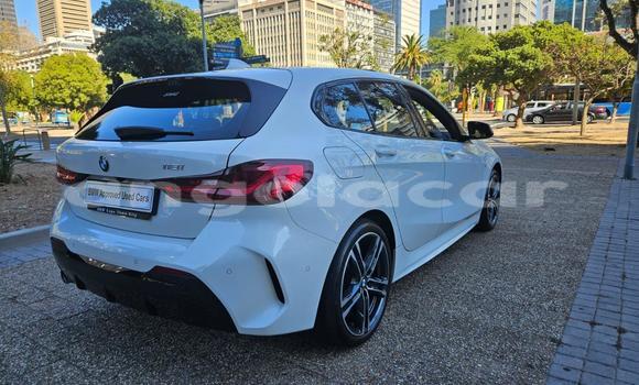 Buy Used BMW 1-Series White Car in Luanda in Luanda Province Buy Used BMW 1-Series White Car in Luanda in Luanda Province