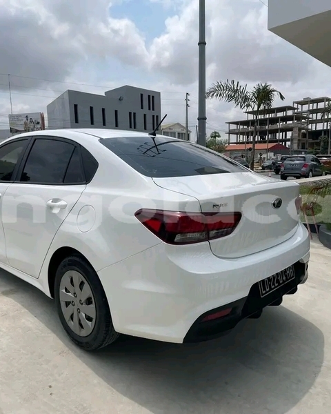 Big with watermark kia rio luanda province luanda 37994