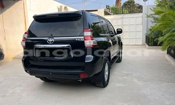 Acheter Occasion Voiture Toyota Prado Noir à Luanda, Province de Luanda Acheter Occasion Voiture Toyota Prado Noir à Luanda, Province de Luanda