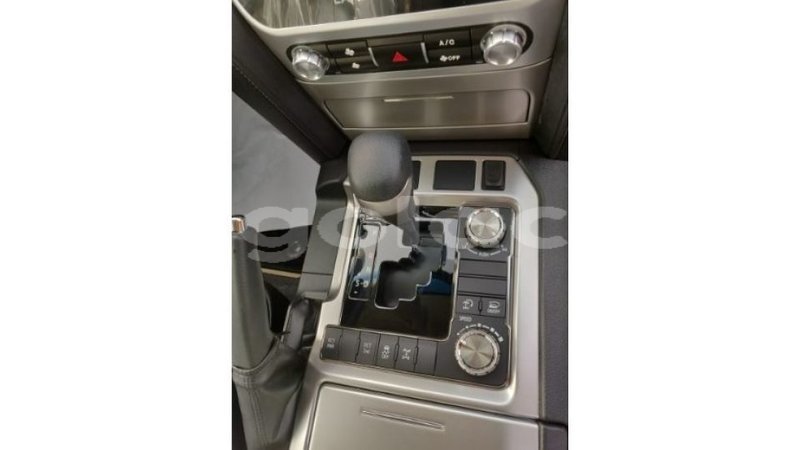 Big with watermark 29e73aec d157 41f1 8080 720770511294