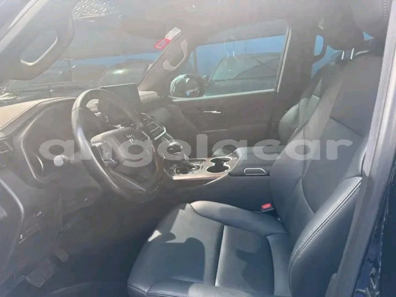 Big with watermark toyota land cruiser luanda province luanda 38012