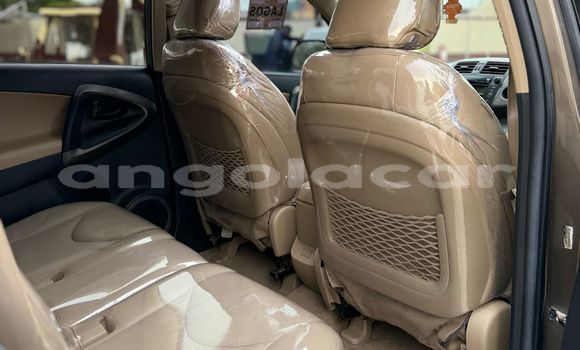 Comprar Usado Toyota RAV4 Outro Carro em Luanda em Luanda Province Comprar Usado Toyota RAV4 Outro Carro em Luanda em Luanda Province