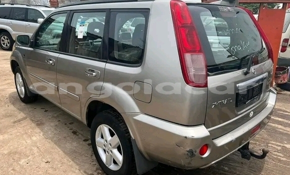 Comprar Usado Nissan X–Trail Prata Carro em Luanda em Luanda Province Comprar Usado Nissan X–Trail Prata Carro em Luanda em Luanda Province