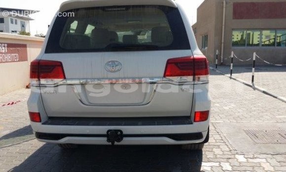 Buy Import Toyota Land Cruiser White Car in Import - Dubai in Bengo Province Buy Import Toyota Land Cruiser White Car in Import - Dubai in Bengo Province