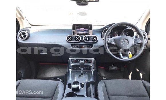 Comprar Importar Mercedes-Benz 250 Vermelho Carro em Import - Dubai em Bengo Province Comprar Importar Mercedes-Benz 250 Vermelho Carro em Import - Dubai em Bengo Province