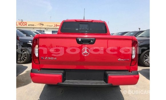 Comprar Importar Mercedes-Benz 250 Vermelho Carro em Import - Dubai em Bengo Province Comprar Importar Mercedes-Benz 250 Vermelho Carro em Import - Dubai em Bengo Province