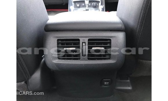 Comprar Importar Mercedes-Benz 250 Vermelho Carro em Import - Dubai em Bengo Province Comprar Importar Mercedes-Benz 250 Vermelho Carro em Import - Dubai em Bengo Province