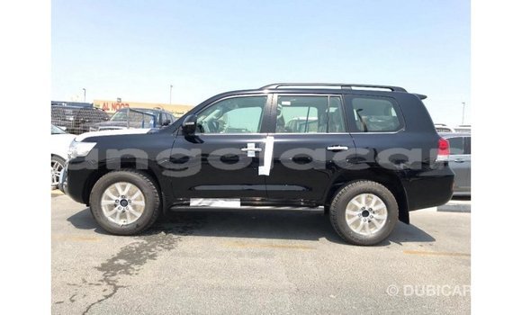 Comprar Importar Toyota Land Cruiser Preto Carro em Import - Dubai em Bengo Province Comprar Importar Toyota Land Cruiser Preto Carro em Import - Dubai em Bengo Province
