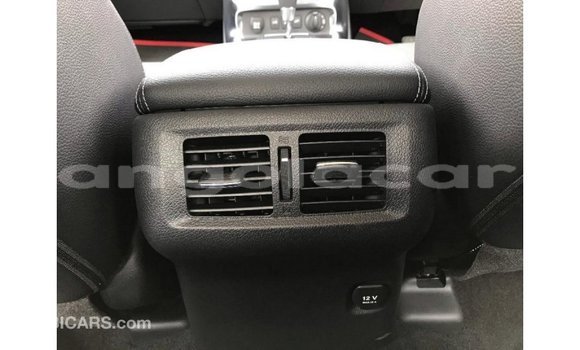 Comprar Importar Mercedes-Benz 250 Branco Carro em Import - Dubai em Bengo Province Comprar Importar Mercedes-Benz 250 Branco Carro em Import - Dubai em Bengo Province