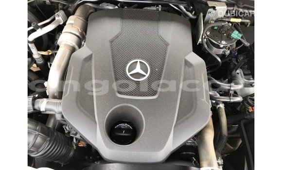 Comprar Importar Mercedes-Benz 250 Branco Carro em Import - Dubai em Bengo Province Comprar Importar Mercedes-Benz 250 Branco Carro em Import - Dubai em Bengo Province