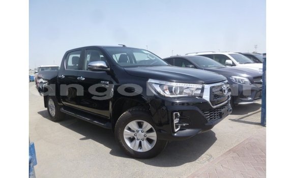 Comprar Importar Toyota Hilux Preto Carro em Import - Dubai em Bengo Province Comprar Importar Toyota Hilux Preto Carro em Import - Dubai em Bengo Province