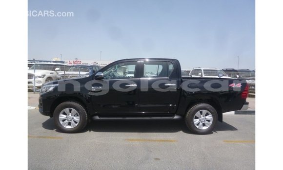 Comprar Importar Toyota Hilux Preto Carro em Import - Dubai em Bengo Province Comprar Importar Toyota Hilux Preto Carro em Import - Dubai em Bengo Province