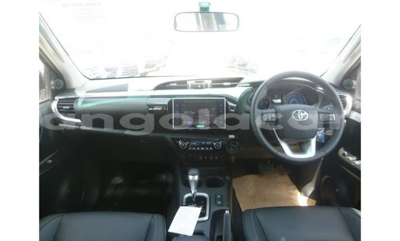 Comprar Importar Toyota Hilux Preto Carro em Import - Dubai em Bengo Province Comprar Importar Toyota Hilux Preto Carro em Import - Dubai em Bengo Province