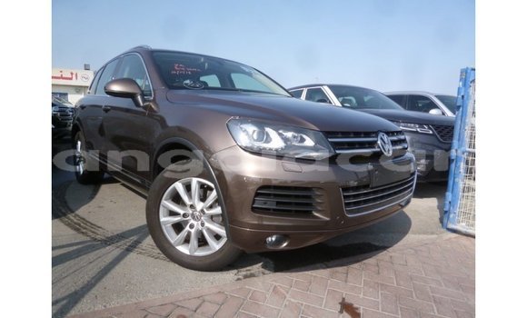 Acheter Import Voiture Volkswagen Touareg Marron à Import - Dubai, Province de Bengo