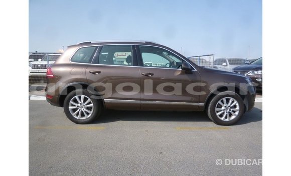 Acheter Import Voiture Volkswagen Touareg Marron à Import - Dubai, Province de Bengo Acheter Import Voiture Volkswagen Touareg Marron à Import - Dubai, Province de Bengo