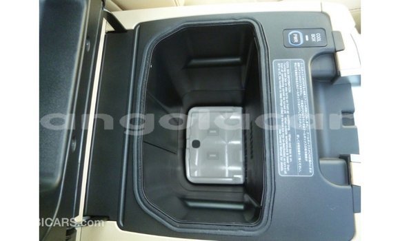 Acheter Import Voiture Toyota Land Cruiser Noir à Import - Dubai, Province de Bengo Acheter Import Voiture Toyota Land Cruiser Noir à Import - Dubai, Province de Bengo