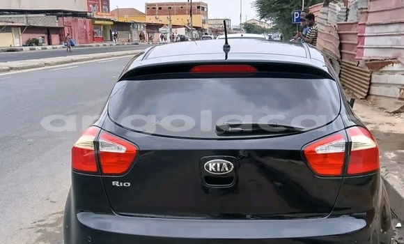 Comprar Usado Kia rio Preto Carro em Camacupa em Bie Comprar Usado Kia rio Preto Carro em Camacupa em Bie