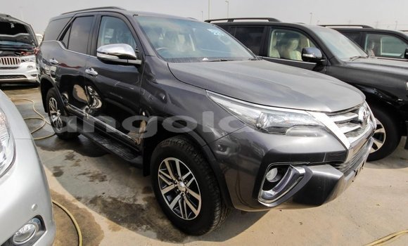 Comprar Importar Toyota Fortuner Outro Carro em Import - Dubai em Bengo Province Comprar Importar Toyota Fortuner Outro Carro em Import - Dubai em Bengo Province