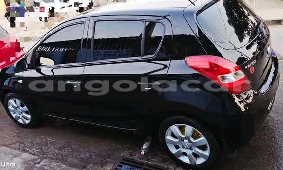 Comprar Usado Hyundai H200 Preto Carro em Cazaje em Moxico Comprar Usado Hyundai H200 Preto Carro em Cazaje em Moxico