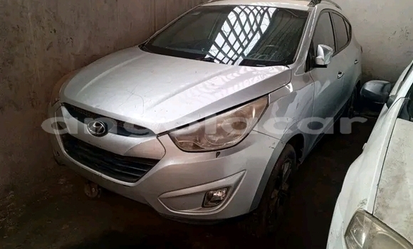 Comprar Usado Hyundai Tucson Outro Carro em Caala em Huambo