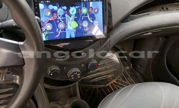 Comprar Usado Chevrolet spark Branco Carro em Malanje em Malanje Province Comprar Usado Chevrolet spark Branco Carro em Malanje em Malanje Province