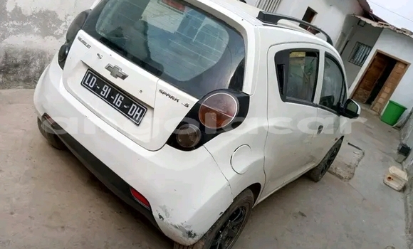 Comprar Usado Chevrolet spark Branco Carro em Malanje em Malanje Province Comprar Usado Chevrolet spark Branco Carro em Malanje em Malanje Province