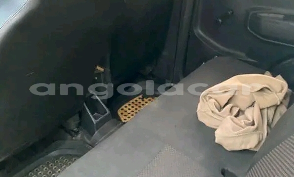 Comprar Usado Suzuki Sidekick Branco Carro em Chissamba em Bie Comprar Usado Suzuki Sidekick Branco Carro em Chissamba em Bie