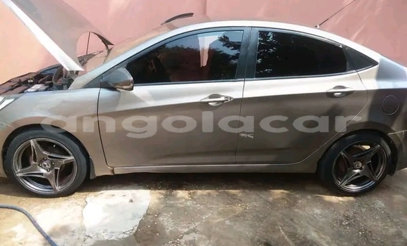 Comprar Usado Hyundai Accent Outro Carro em Camacupa em Bie Comprar Usado Hyundai Accent Outro Carro em Camacupa em Bie