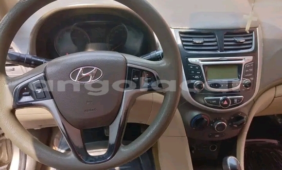 Comprar Usado Hyundai Accent Outro Carro em Camacupa em Bie Comprar Usado Hyundai Accent Outro Carro em Camacupa em Bie