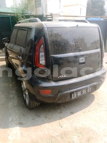 Big with watermark kia soul bie camacupa 38644