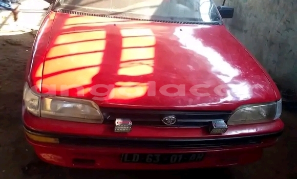 Acheter Occasion Voiture Toyota Corolla Rouge à Camabatela, Uige Acheter Occasion Voiture Toyota Corolla Rouge à Camabatela, Uige