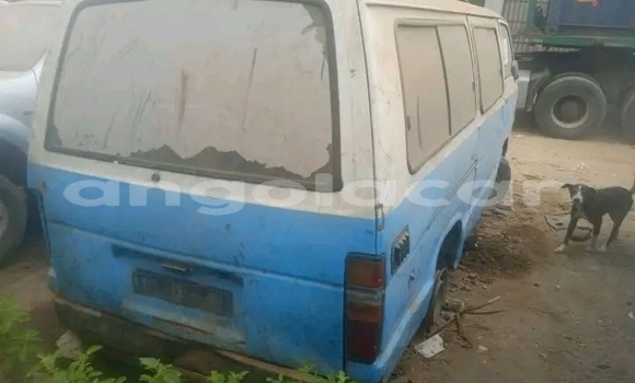 Comprar Usado Toyota Hiace Outro Carro em Menongue em Kuando Kubango Comprar Usado Toyota Hiace Outro Carro em Menongue em Kuando Kubango