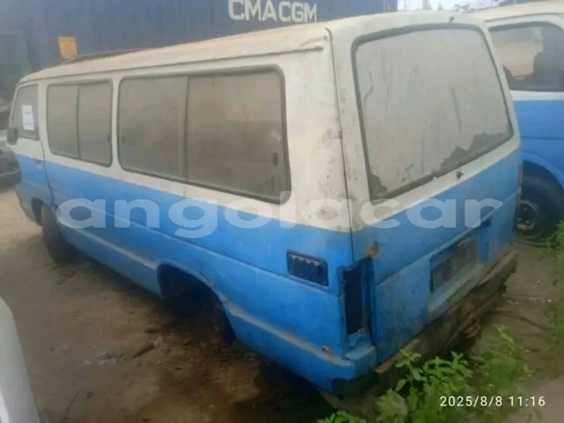 Big with watermark toyota hiace kuando kubango menongue 38656