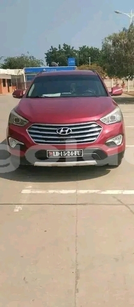 Big with watermark hyundai santa fe benguela lobito 38663