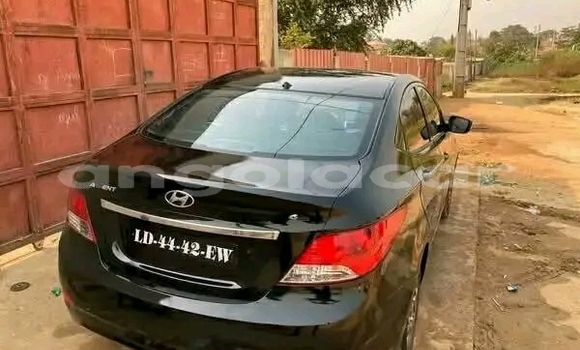 Comprar Usado Hyundai Accent Prata Carro em Luena em Moxico Comprar Usado Hyundai Accent Prata Carro em Luena em Moxico