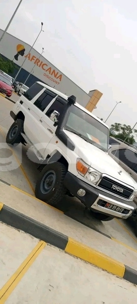 Big with watermark toyota land cruiser uige camabatela 38666