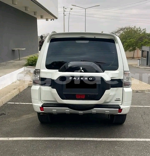 Big with watermark mitsubishi pajero bengo province import dubai 38668