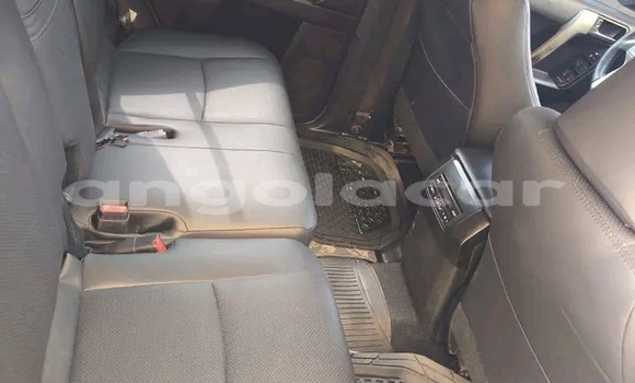 Comprar Usado Toyota Prado Preto Carro em Kuito em Província do Bié Comprar Usado Toyota Prado Preto Carro em Kuito em Província do Bié
