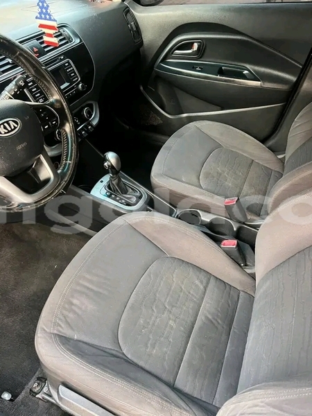 Big with watermark kia rio huila province lubango 38675