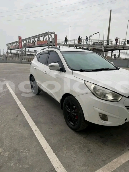 Big with watermark hyundai tucson bie camacupa 38677