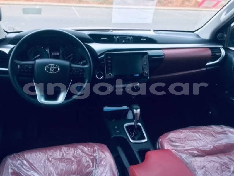 Big with watermark toyota hilux luanda province luanda 38691