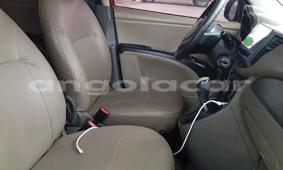 Buy Used Hyundai i10 Red Car in Luanda in Luanda Province Buy Used Hyundai i10 Red Car in Luanda in Luanda Province