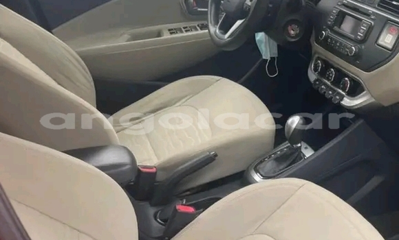 Comprar Usado Kia rio Vermelho Carro em Luanda em Luanda Province Comprar Usado Kia rio Vermelho Carro em Luanda em Luanda Province