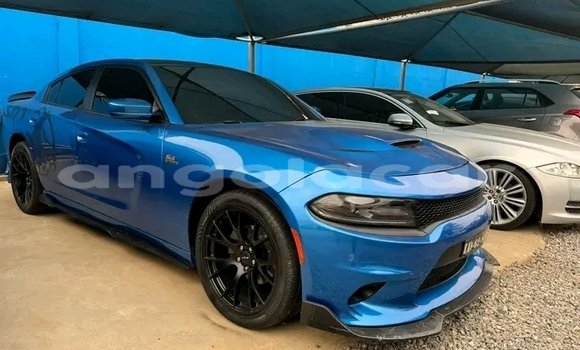 Acheter Occasion Voiture Dodge Charger Bleu à Luanda, Province de Luanda Acheter Occasion Voiture Dodge Charger Bleu à Luanda, Province de Luanda
